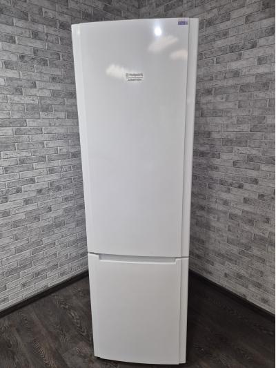 Холодильник HOTPOINT-ARISTON HBM 1201 Холодильник HOTPOINT-ARISTON HBM 1201
